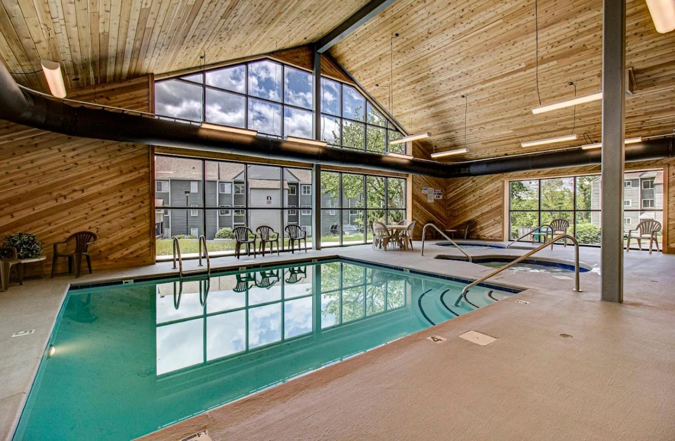 Mountain Villa Magnificent Views - 2 Pools, Fireplace & Hot Tub Гатлинбург Экстерьер фото